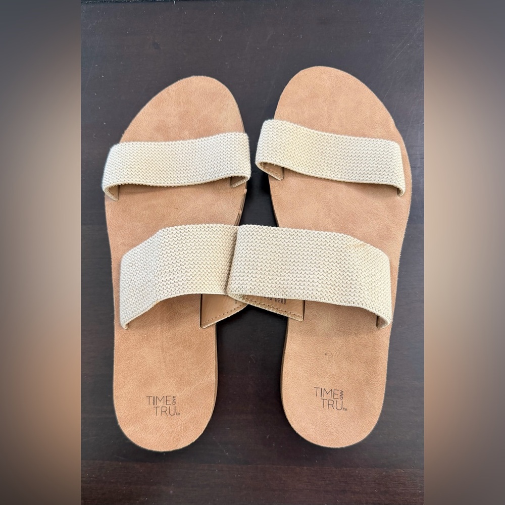 Time & Tru Neutral Slide Sandals Size 9 Comfortable Everyday Shoes